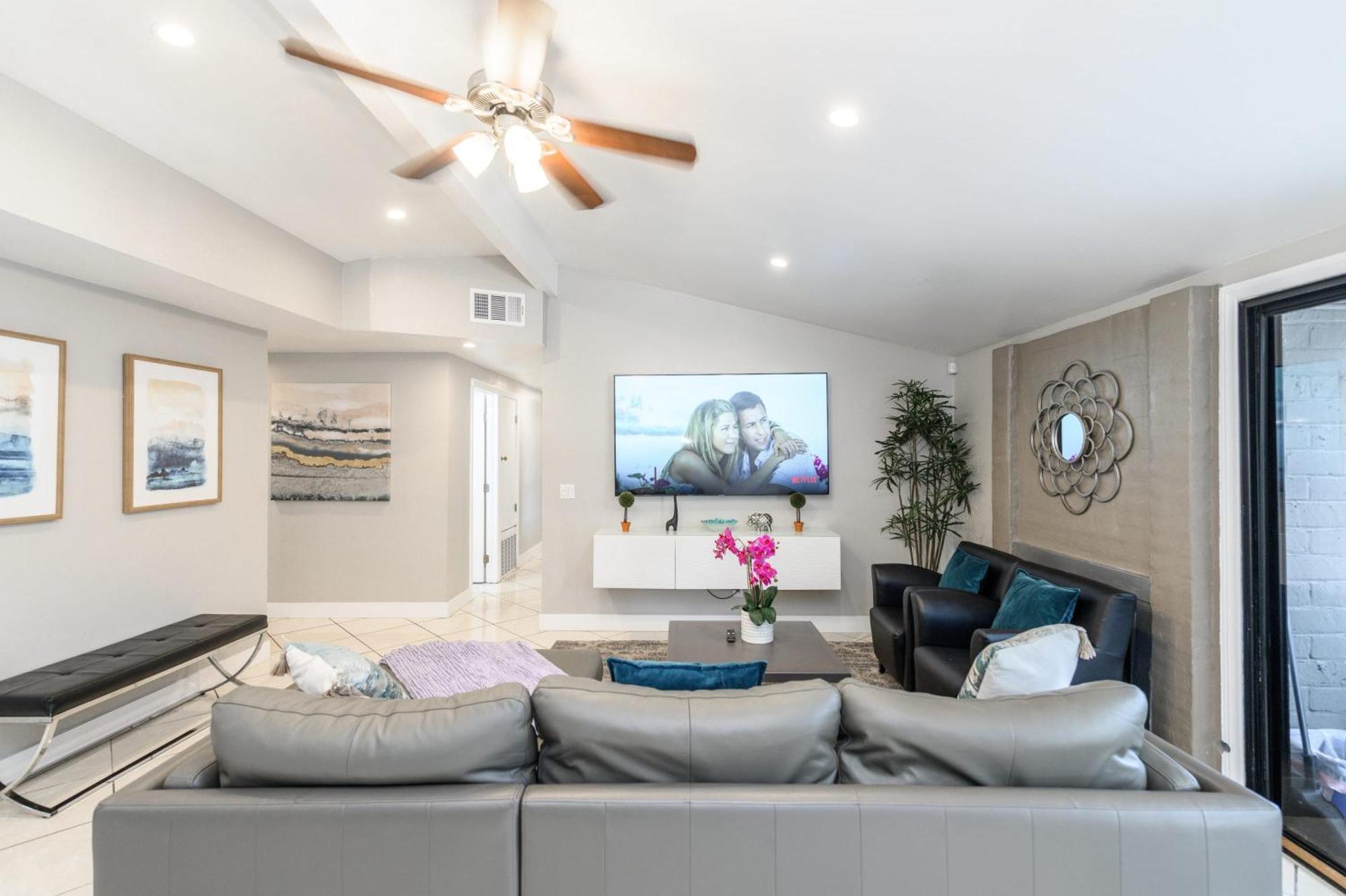 Disneyland Dream Villa 5 Bedroom 3 Bath Theater Games Pool Table Anaheim Ngoại thất bức ảnh